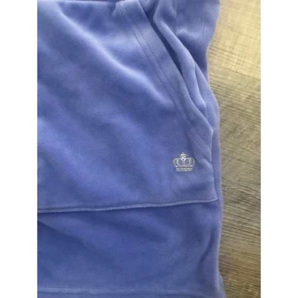 Juicy by Juicy Couture Periwinkle Velour Shorts - Picture 2 of 4
